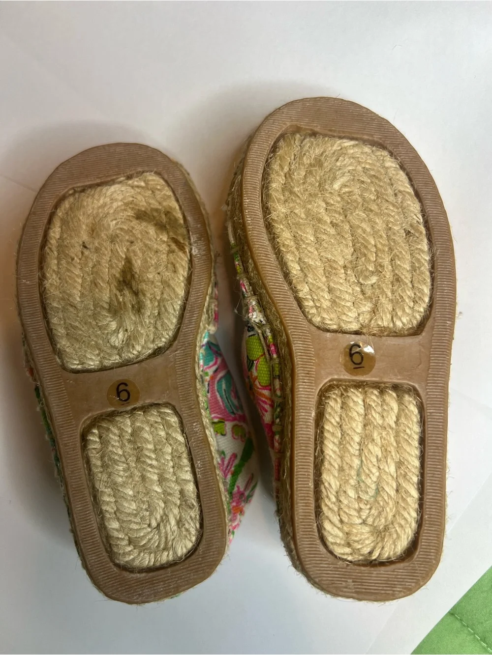 Lilly Pulitzer Girls Floral Espadrille Flats Slip On Metallic Gold Toe Size 6